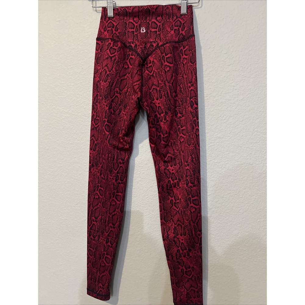 Bad Bunny  Evolve RED Jacquard Leggings in Toxic Reptile Size SMALL